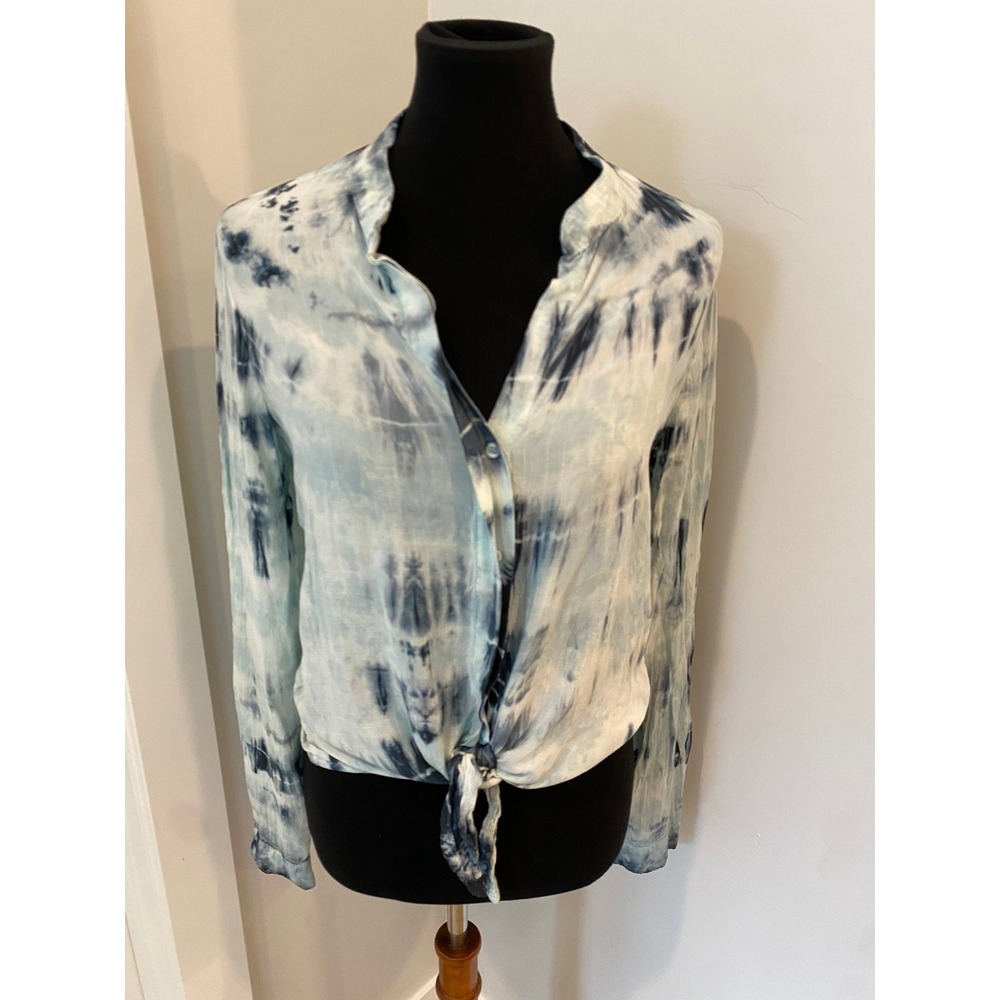 Anthropologie- Cloth & Stone Blue Tie Dye Tie Front Button Down Shirt Medium